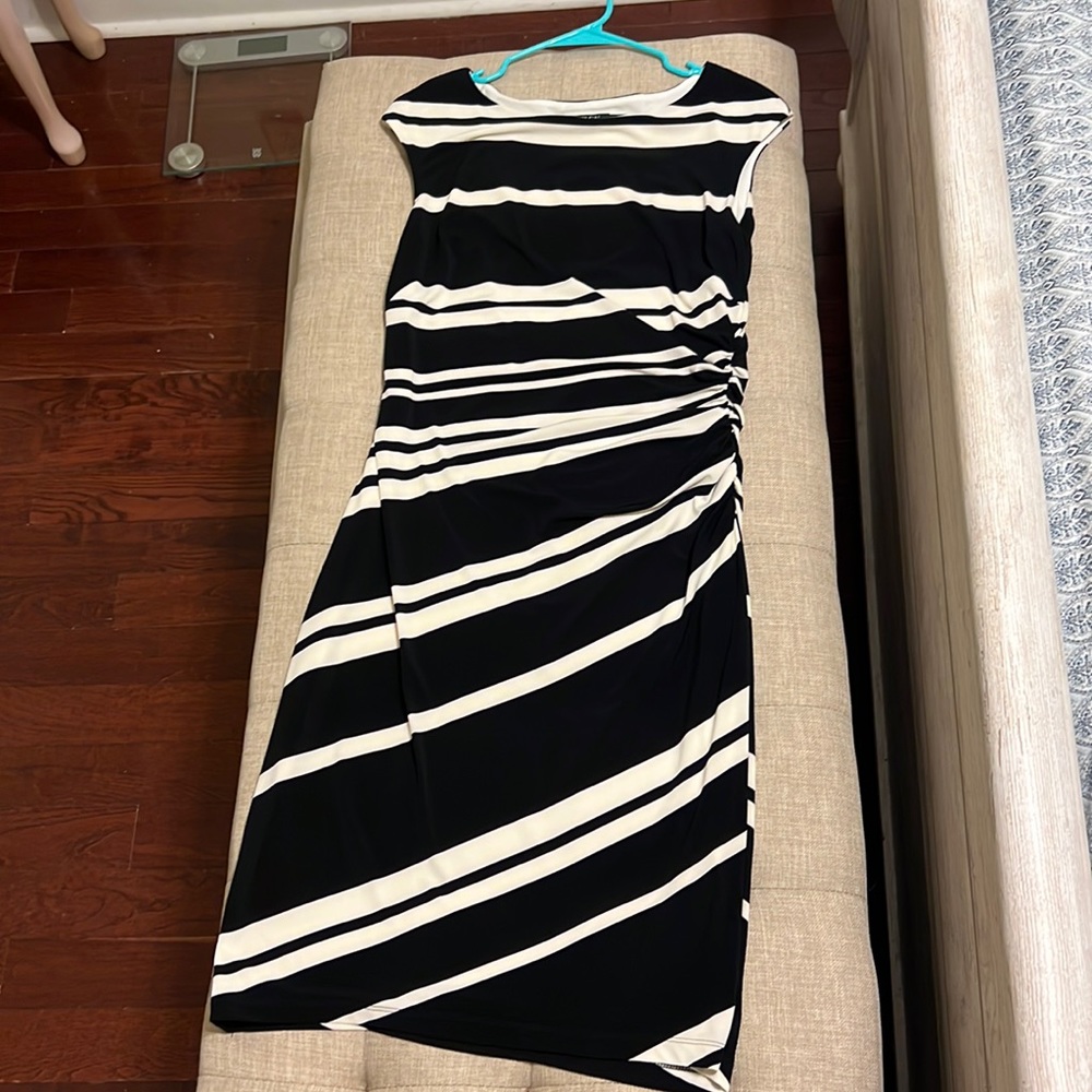 Ralph Lauren size 10 dress, black and white very stretchy